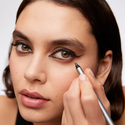 Final 3 hours 75% off:🌸 Longwear Eyeliner - Lightweight and Waterproof